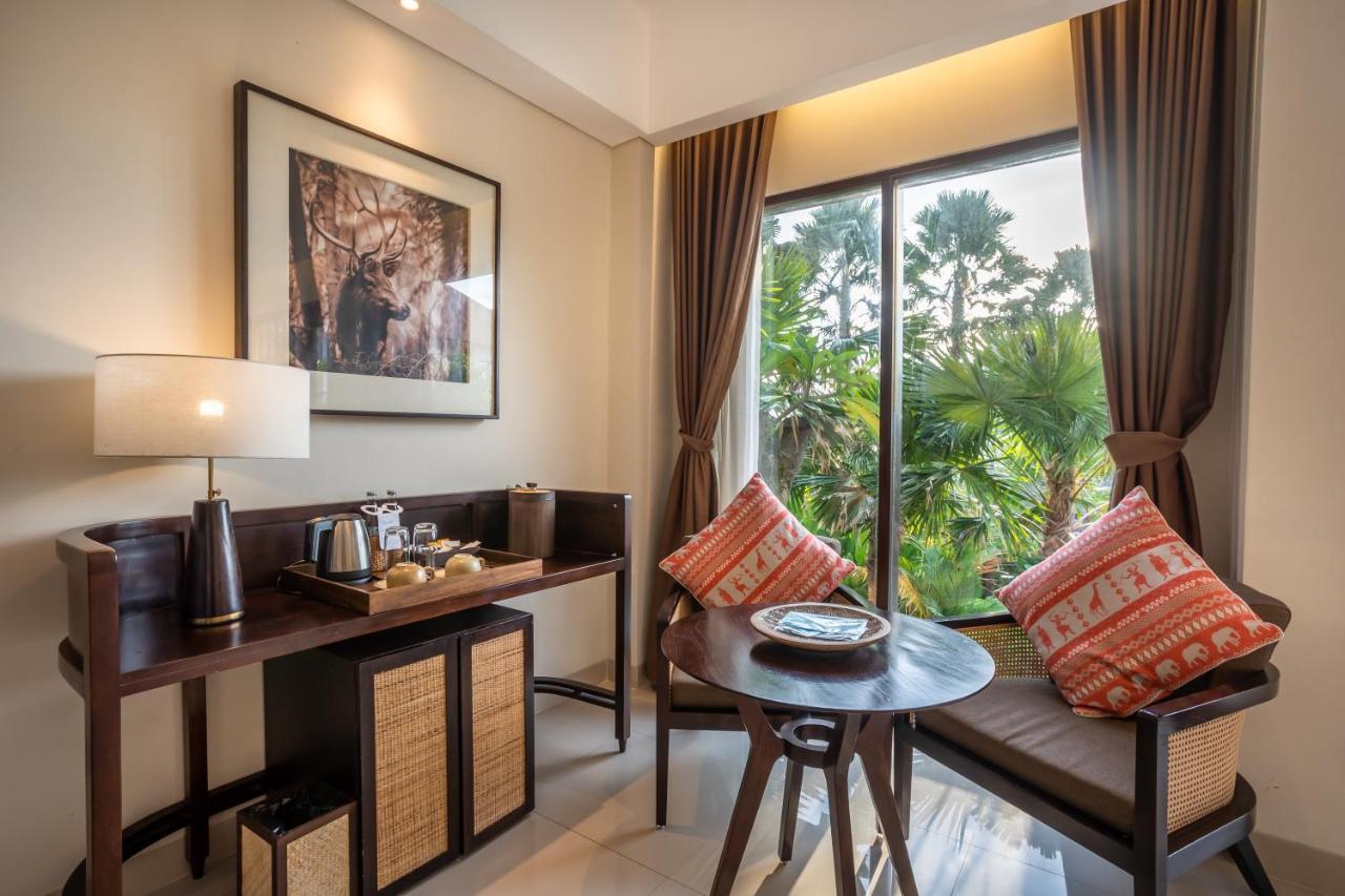 Sanctoo Suites & Villas Sukawati Екстериор снимка